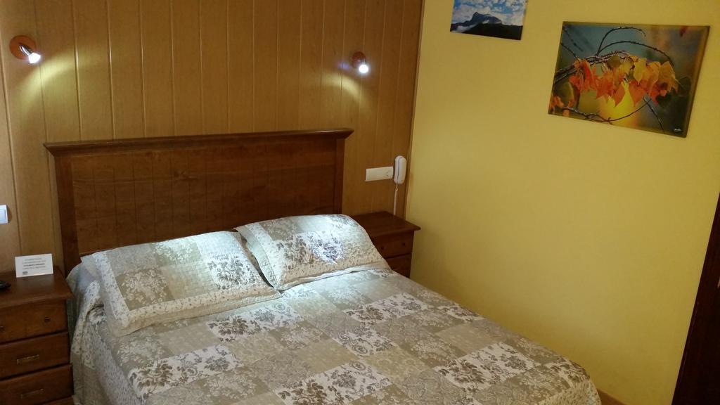 Hotel Sarao Escarrilla Eksteriør bilde