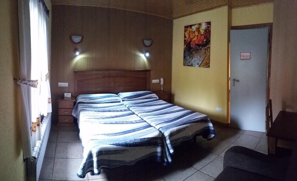 Hotel Sarao Escarrilla Eksteriør bilde